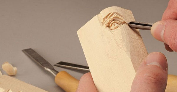 Técnicas de tallado en madera.