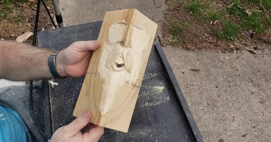 Wood carving notching